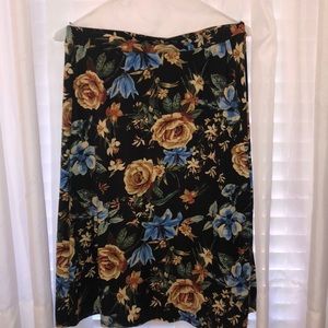 Floral patterned long knee length skirt